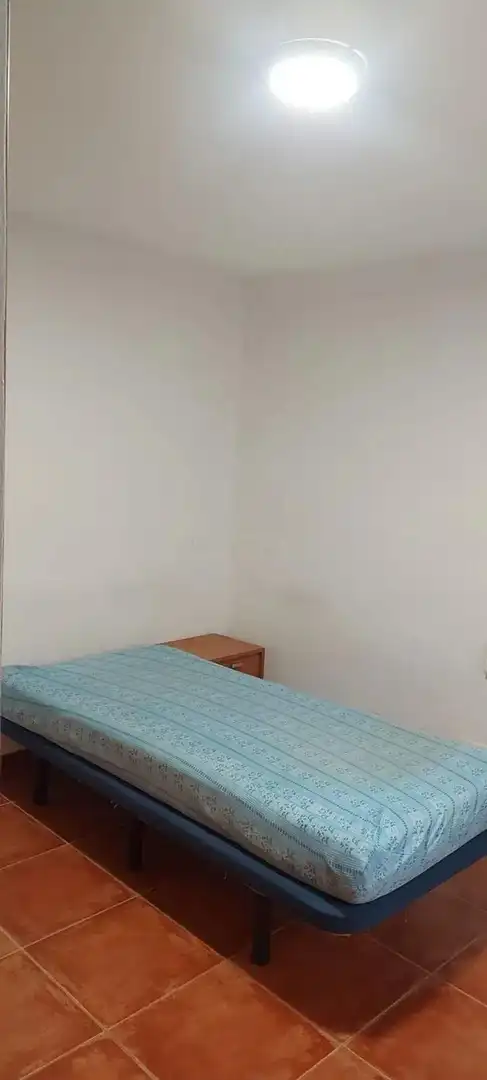 Dormitori de Pis en venda en Catarroja amb Terrassa, Moblat i Balcó