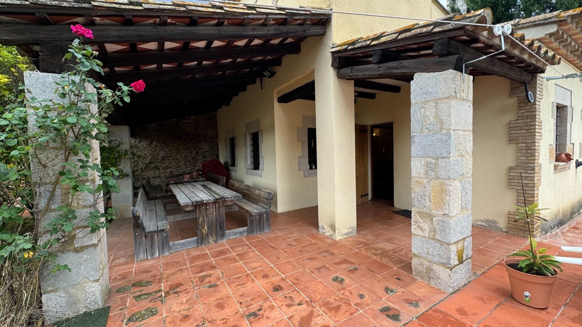 Terrassa de Casa o xalet en venda en Llambilles amb Calefacció, Jardí privat i Terrassa