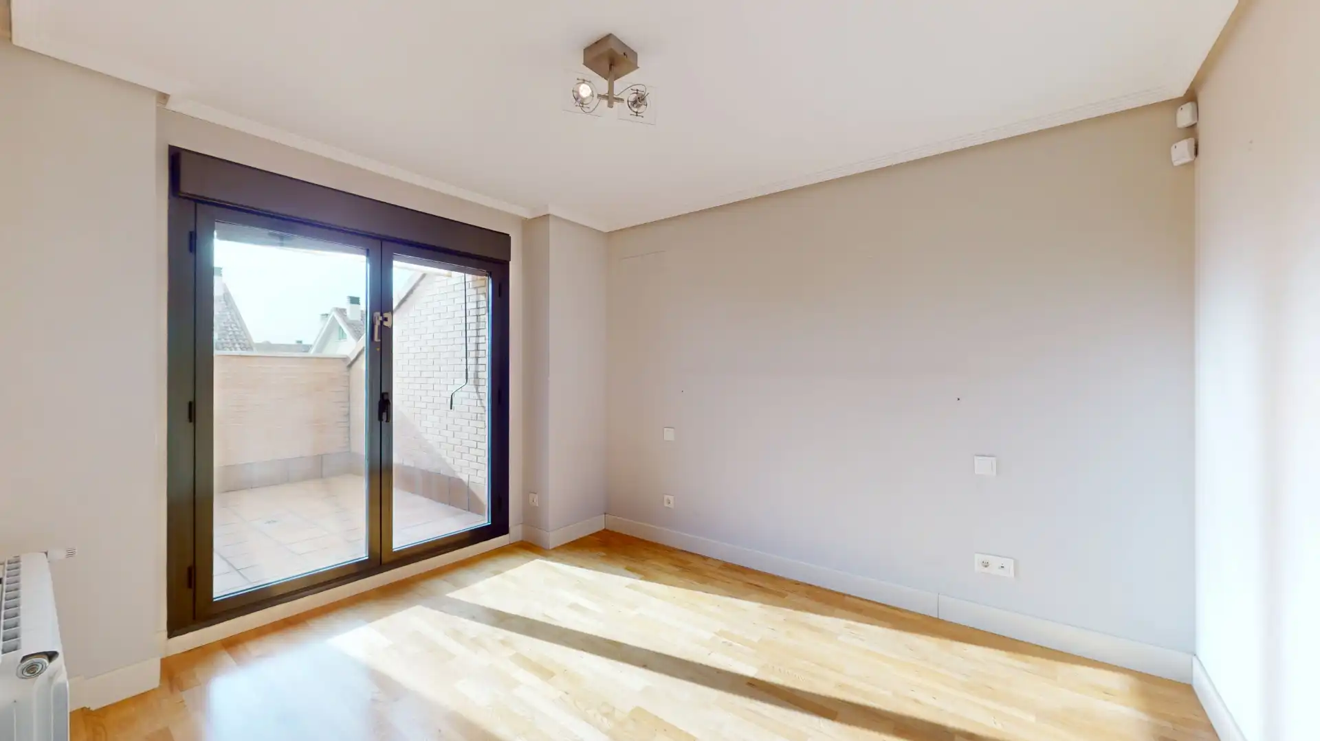 Doppelhaushälfte mit Garten zum Verkauf in Calle Ecuador, imagen 16