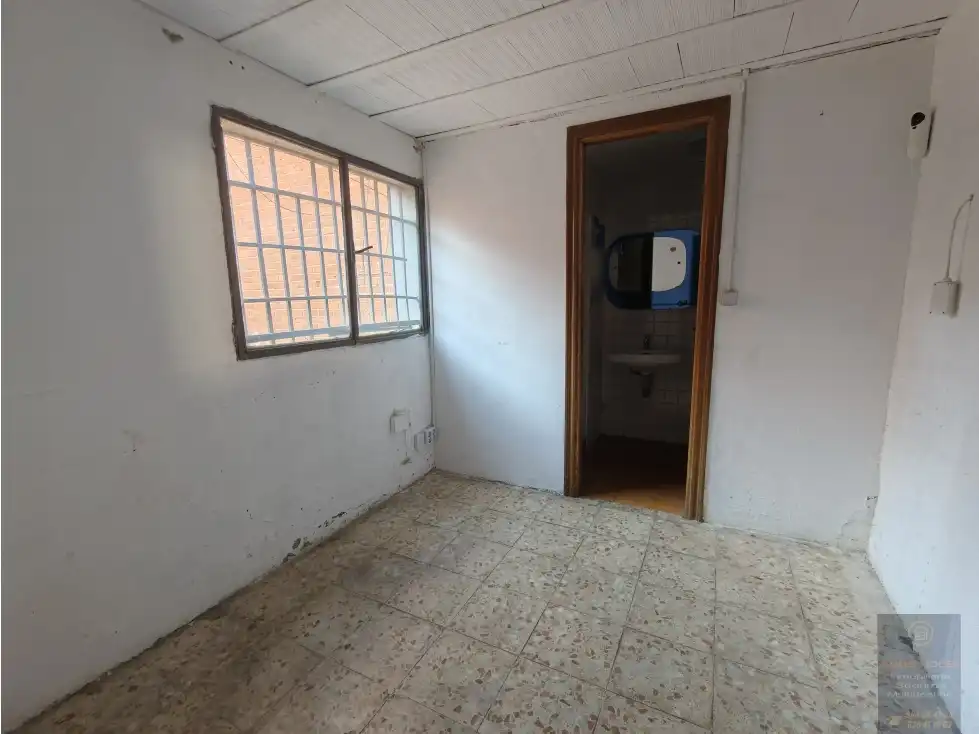 Nave industrial de alquiler en Torrijos