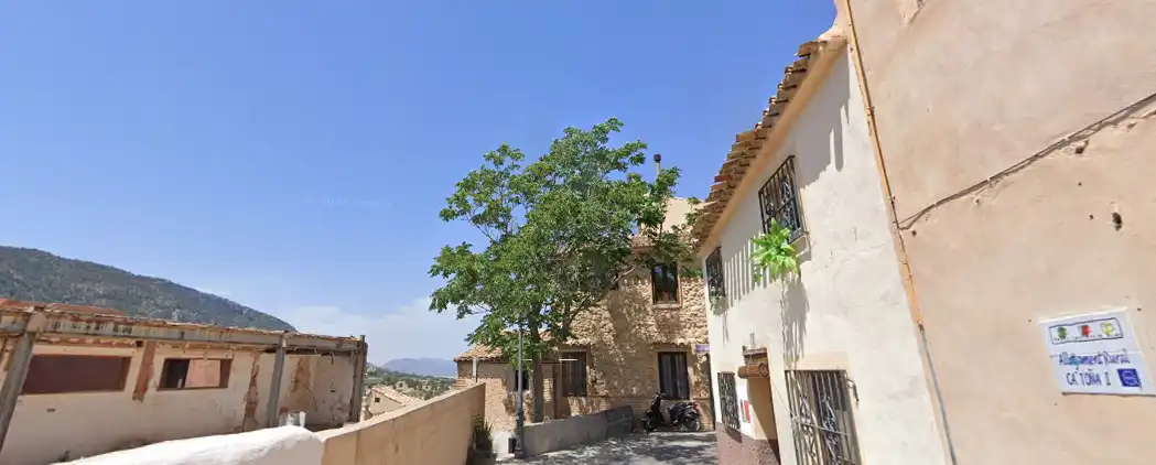 House for sale in Biar