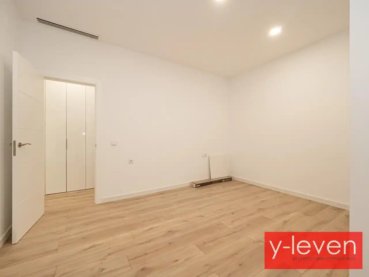 Planta baja en venta en Málaga con Aire acondicionado, Calefacción y Piscina comunitaria