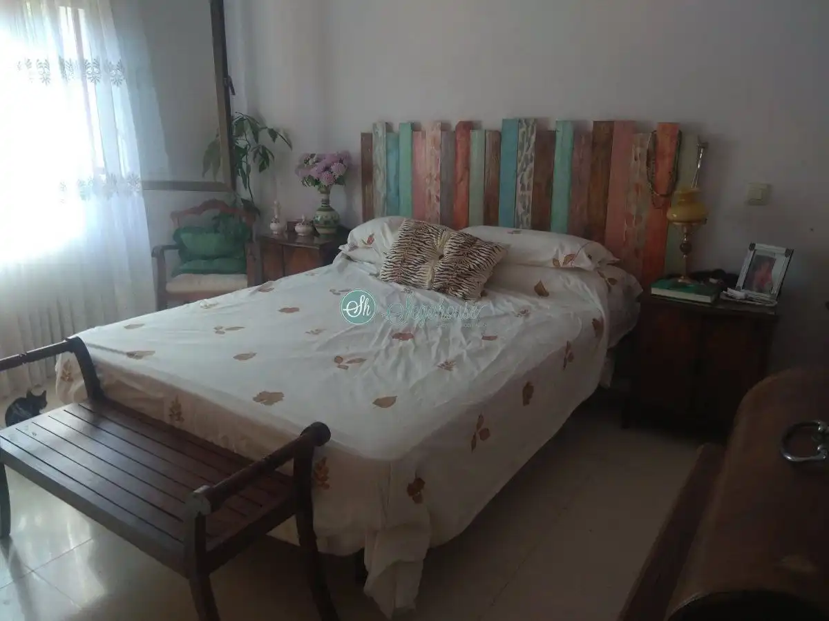 Dormitori de Casa o xalet en venda en Ortigosa del Monte amb Calefacció i Terrassa