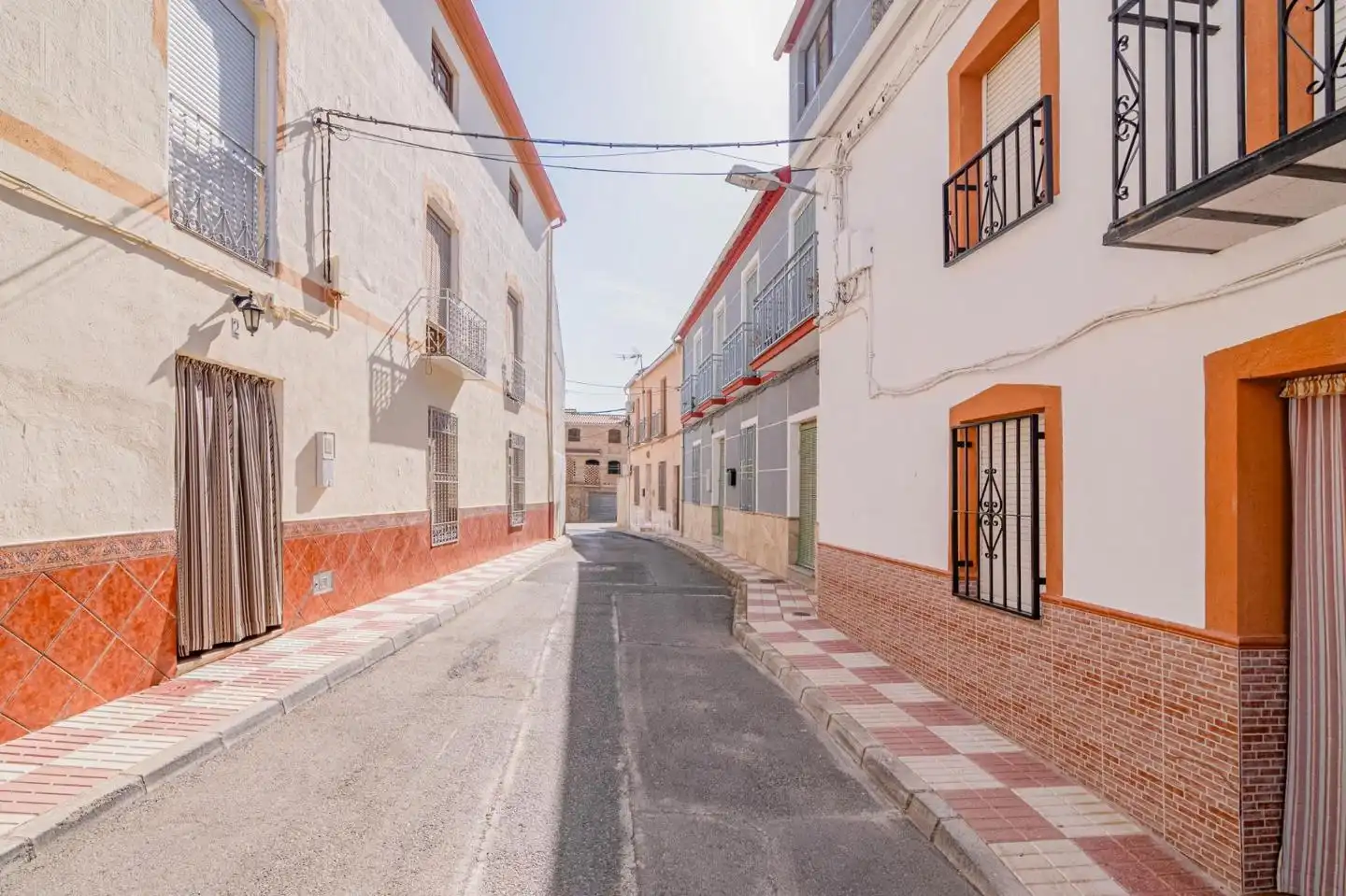 Vista exterior de Casa o xalet en venda en Chimeneas amb Terrassa, Moblat i Balcó