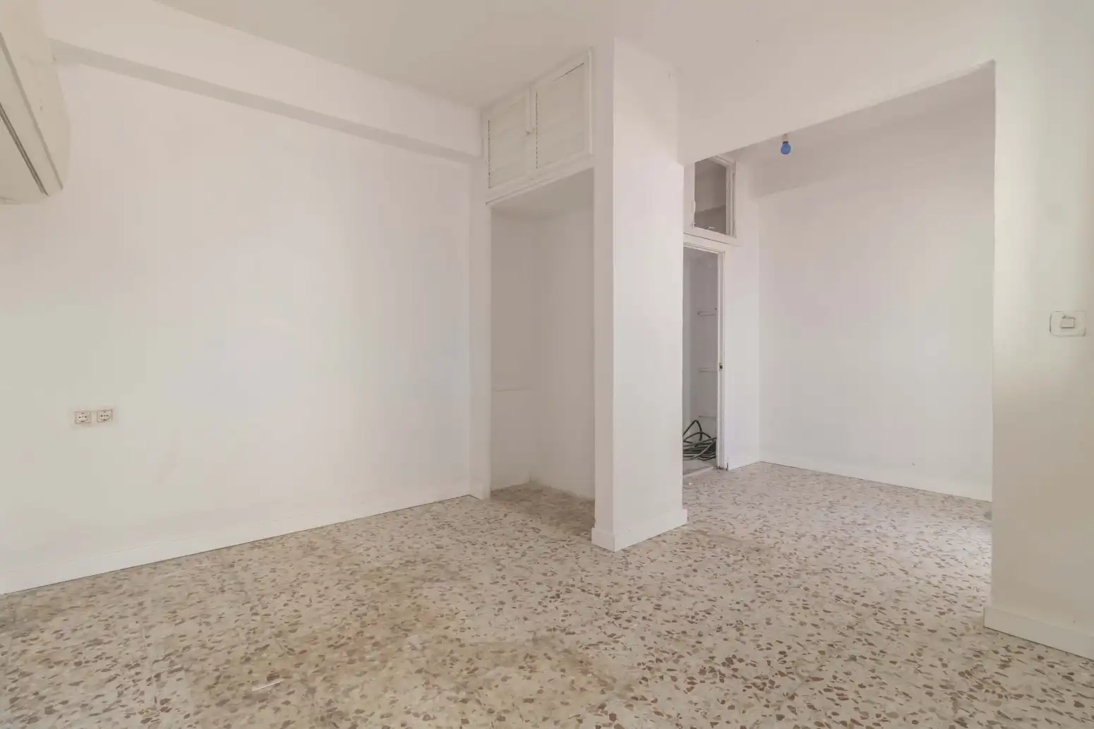 Casa adosada en venda en Sevilla amb Terrassa i Balcó