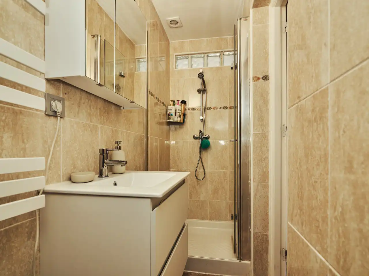 Baño de Casa adosada en venta en Orihuela con Aire acondicionado, Calefacción y Terraza