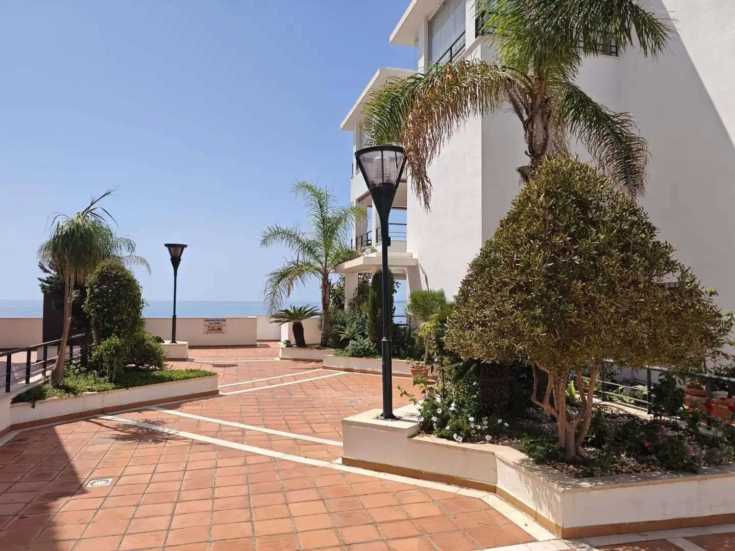 Terrasse von Wohnung zur Miete in Benalmádena mit Klimaanlage, Terrasse und Gemeinschaftspool