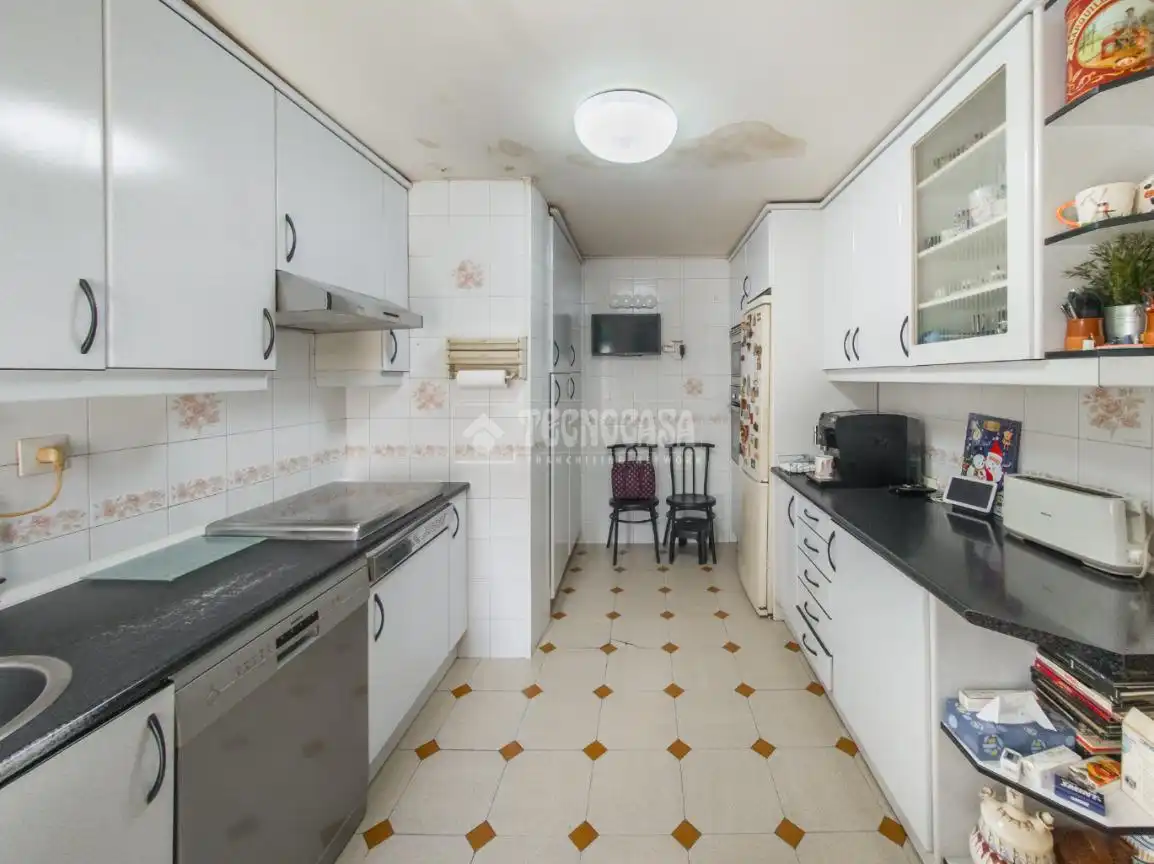 Cocina de Piso en venta en Madrid con Aire acondicionado, Calefacción y Balcón