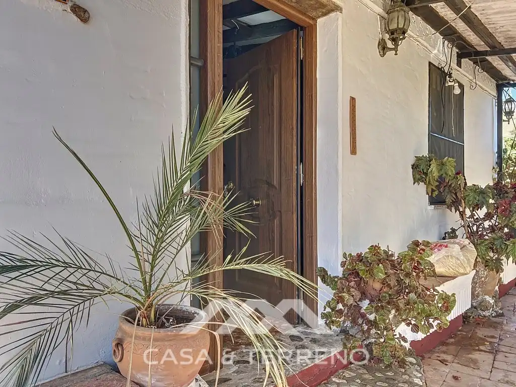 Houses for sale in Camino de Cuesta Bravo, Sedella