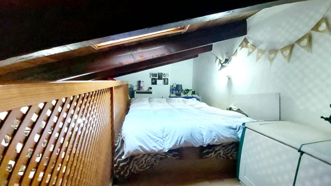 Bedroom of Flat for sale in  Madrid Capital  with Air Conditioner