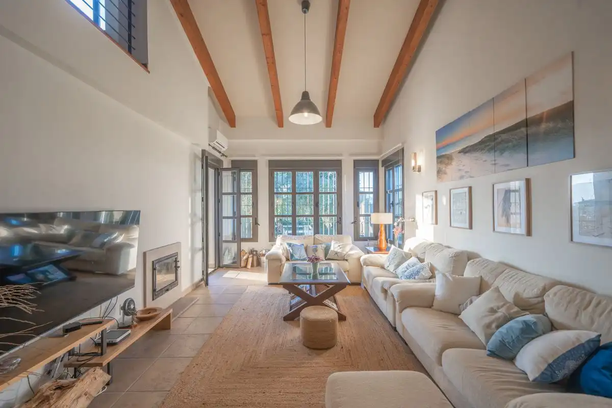 House with terrace for sale in Carrer Amedeo Modigliani, imagen 2