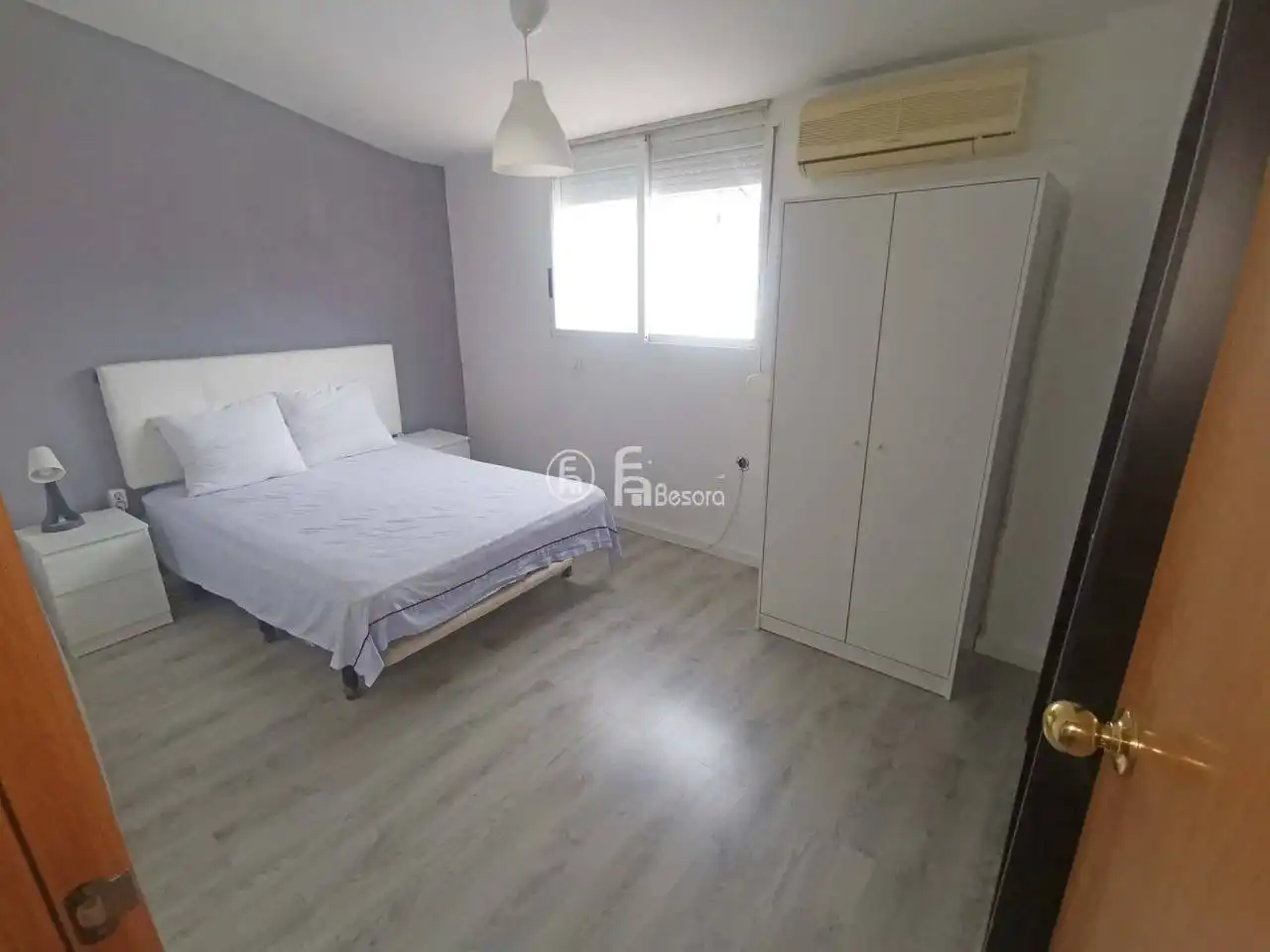 Apartments for sale in Calle Joan Baget, Instituts - Universitat