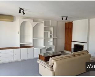 Living room of Flat to rent in La Nucia  with Heating, Oven and Washing machine