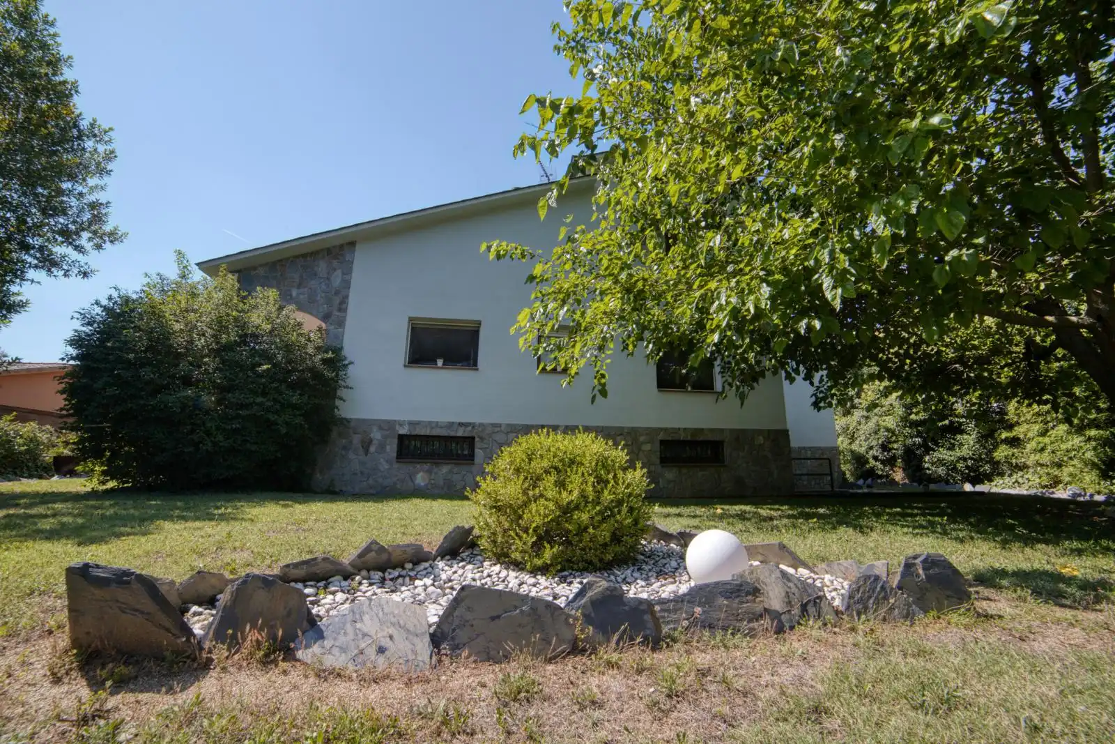 Vista exterior de Casa o chalet en venta en Santa Maria de Palautordera con Calefacción, Jardín privado y Parquet