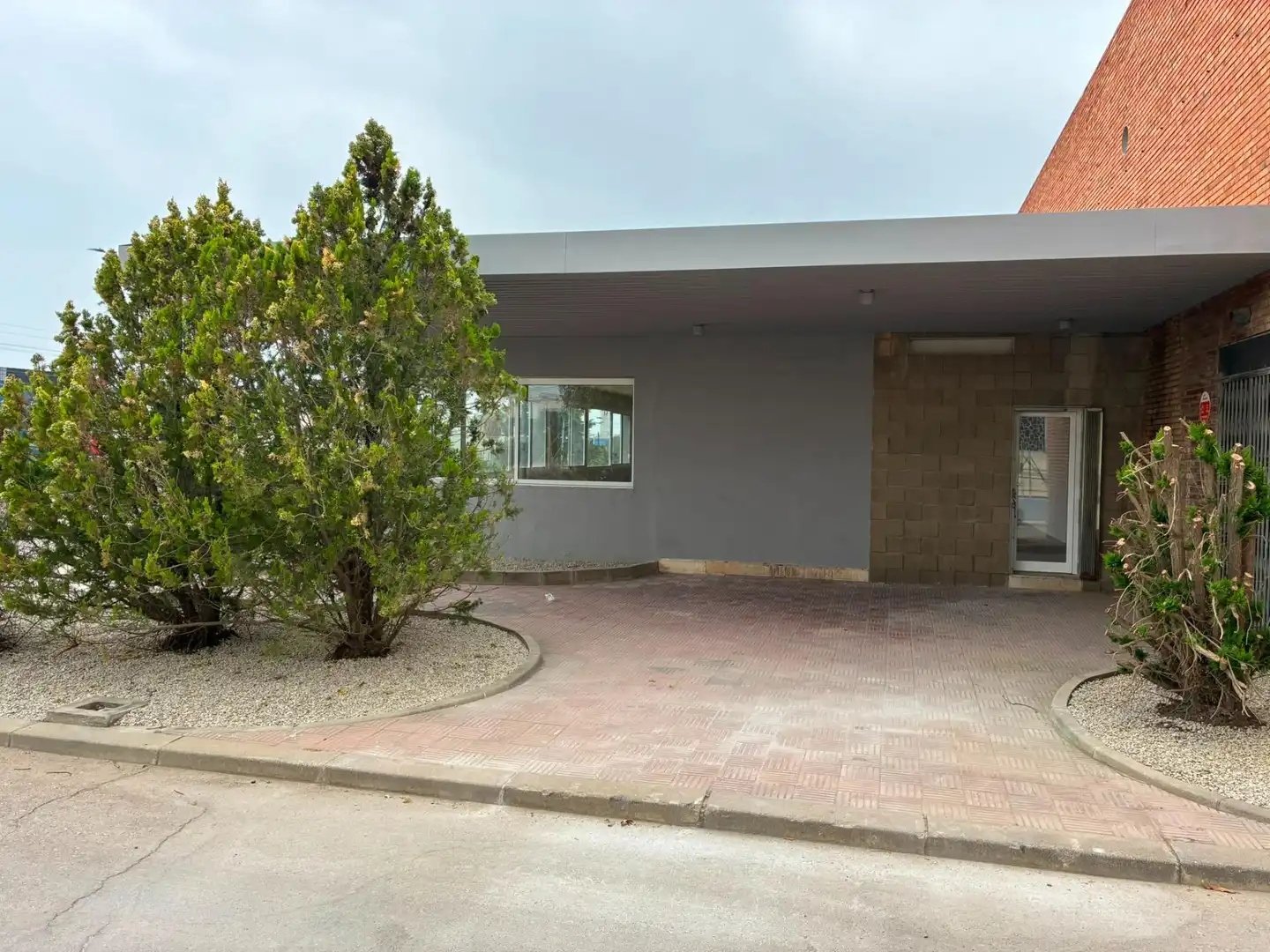 Nave industrial in affitto a Valls