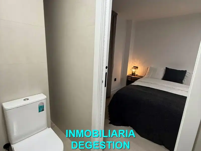 Habitación de Piso de alquiler en Linares con Aire acondicionado, Calefacción y Amueblado