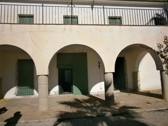 Country house zum Verkauf in Aspe mit Heizung, Privatgarten und Abstellraum