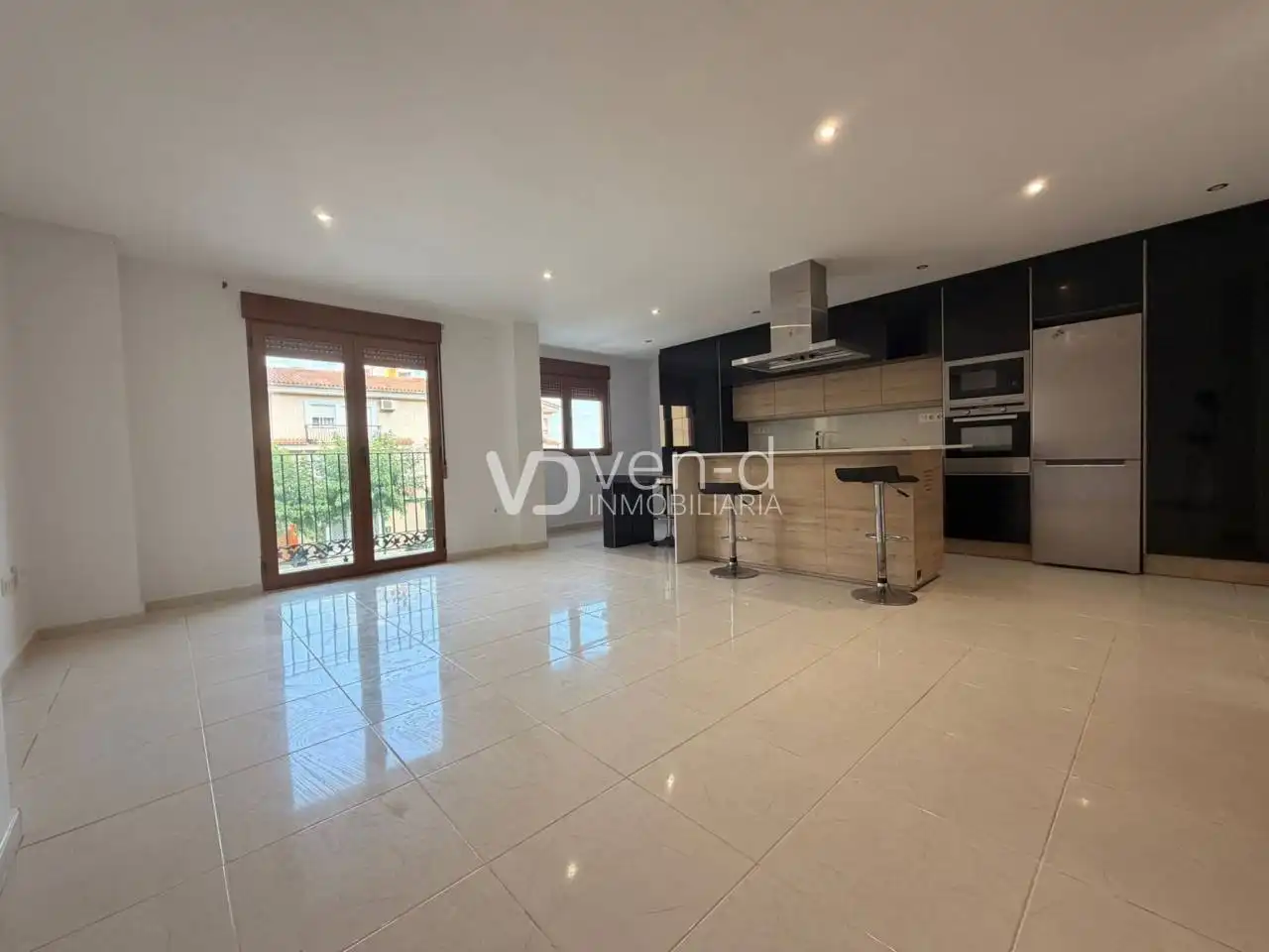 Vista exterior de Piso en venta en Enguera con Terraza y Balcón