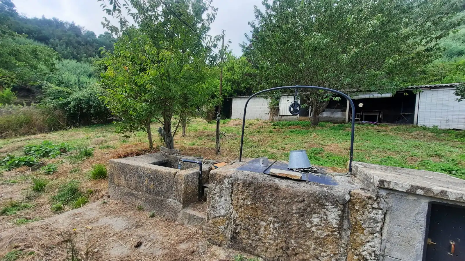Casa adosada en venda en Ourense Capital  amb Calefacció, Jardí privat i Terrassa