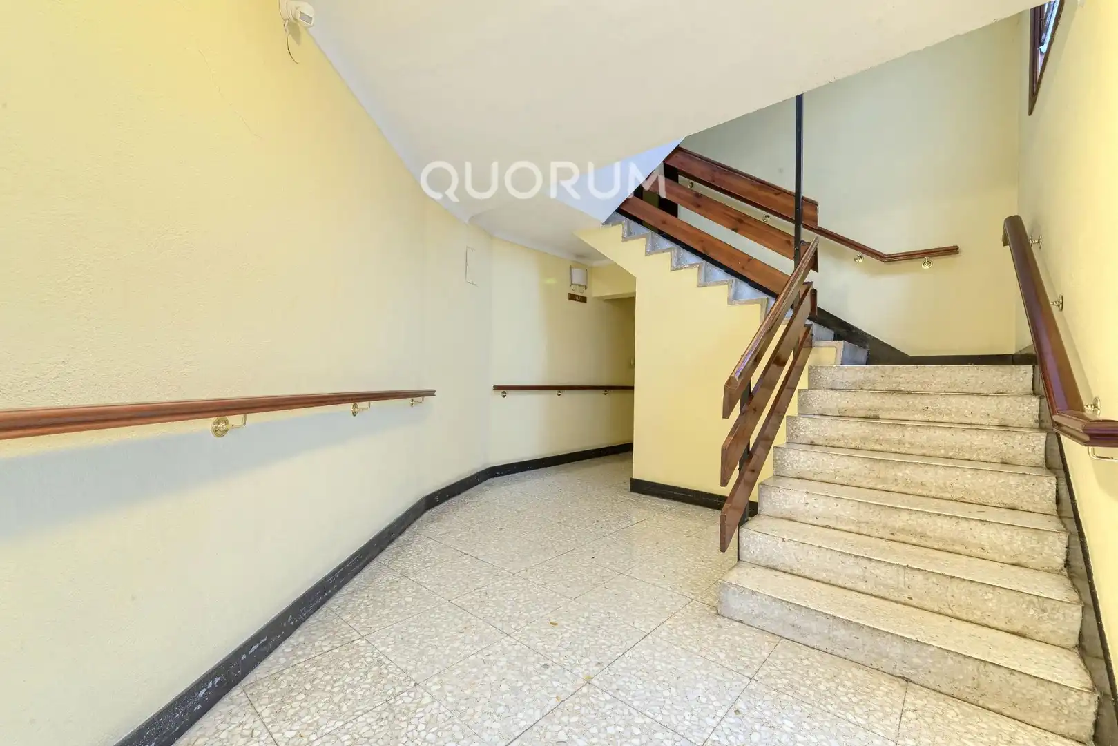 Piso en venta en Arrigorriaga con Calefacción, Terraza y Trastero
