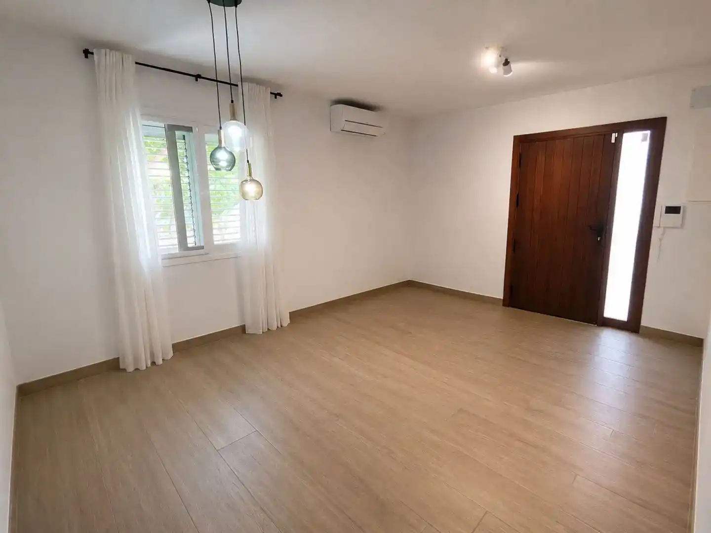 Casa o chalet en venta en Santa Eulària des Riu con Aire acondicionado, Jardín privado y Trastero