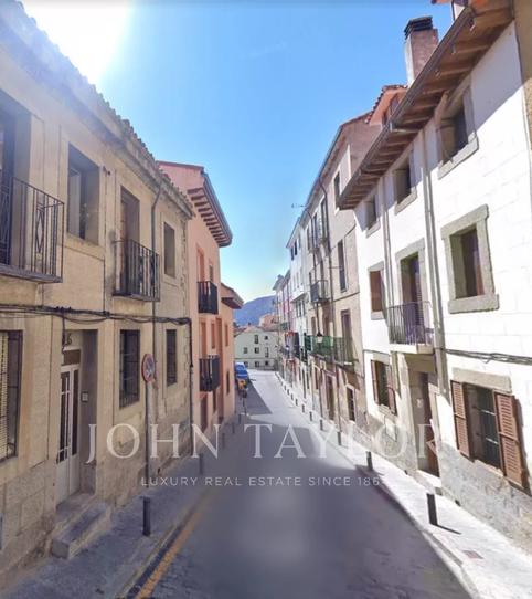 Photo 2 of Building for sale in Abantos - Carmelitas, Madrid