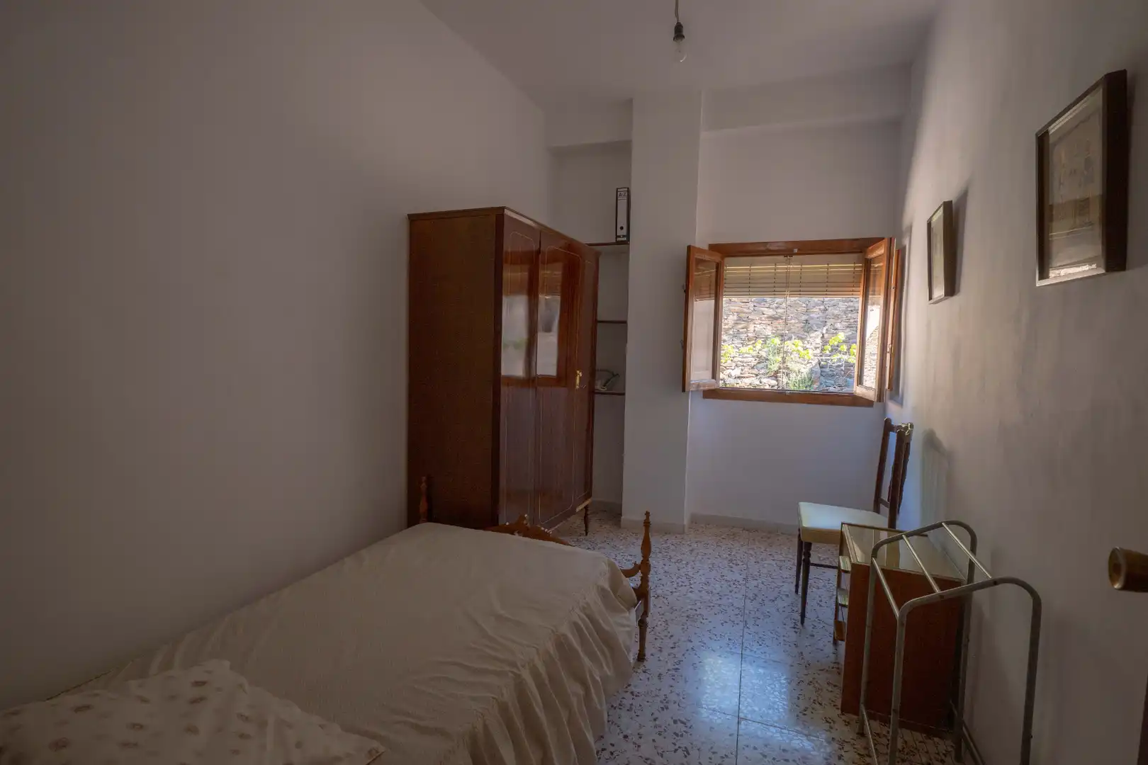 Habitación de Casa adosada en venta en Nevada con Amueblado y Balcón