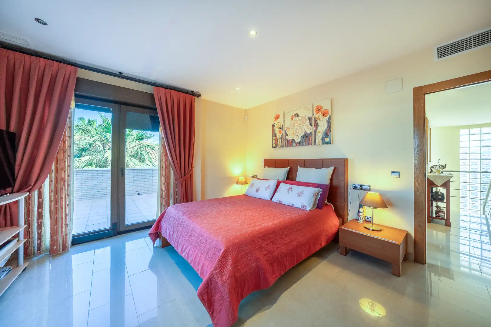Habitación de Casa o chalet en venta en Torrevieja con Aire acondicionado, Calefacción y Jardín privado