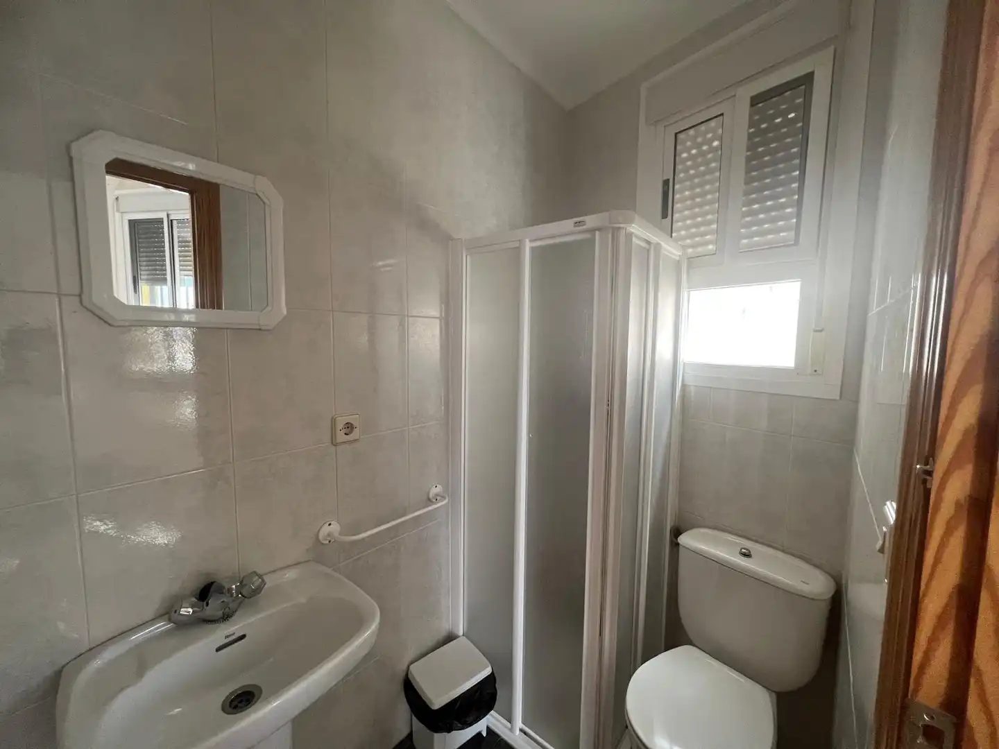 Bathroom of Commercial properties for sale in Laujar de Andarax