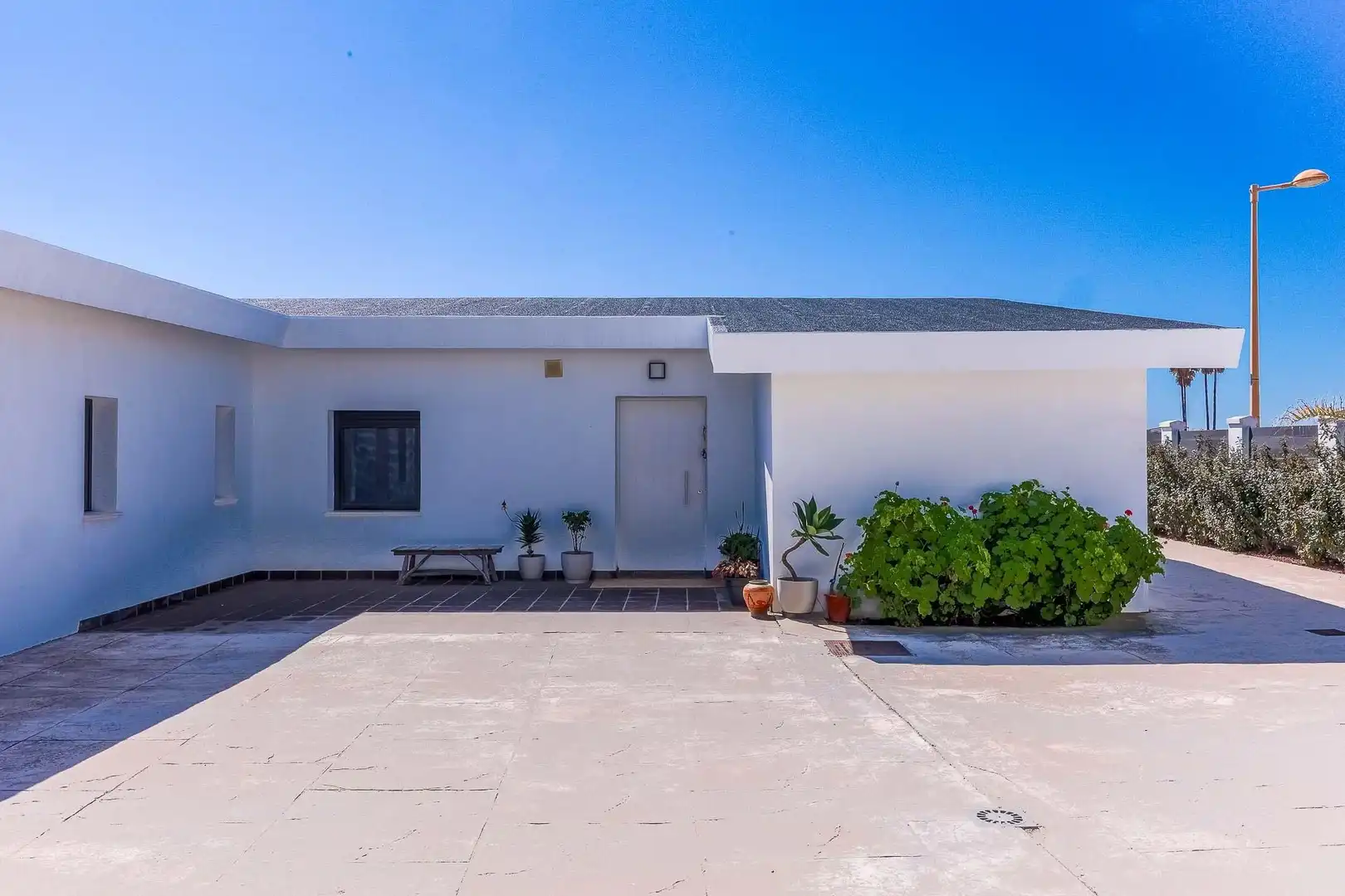 Vista exterior de Casa o chalet en venta en Punta Umbría con Aire acondicionado, Calefacción y Jardín privado