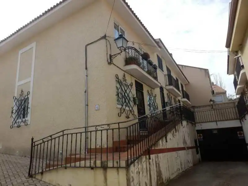 Piso en venta en FUENTE ALTA, 8, Villalbilla pueblo