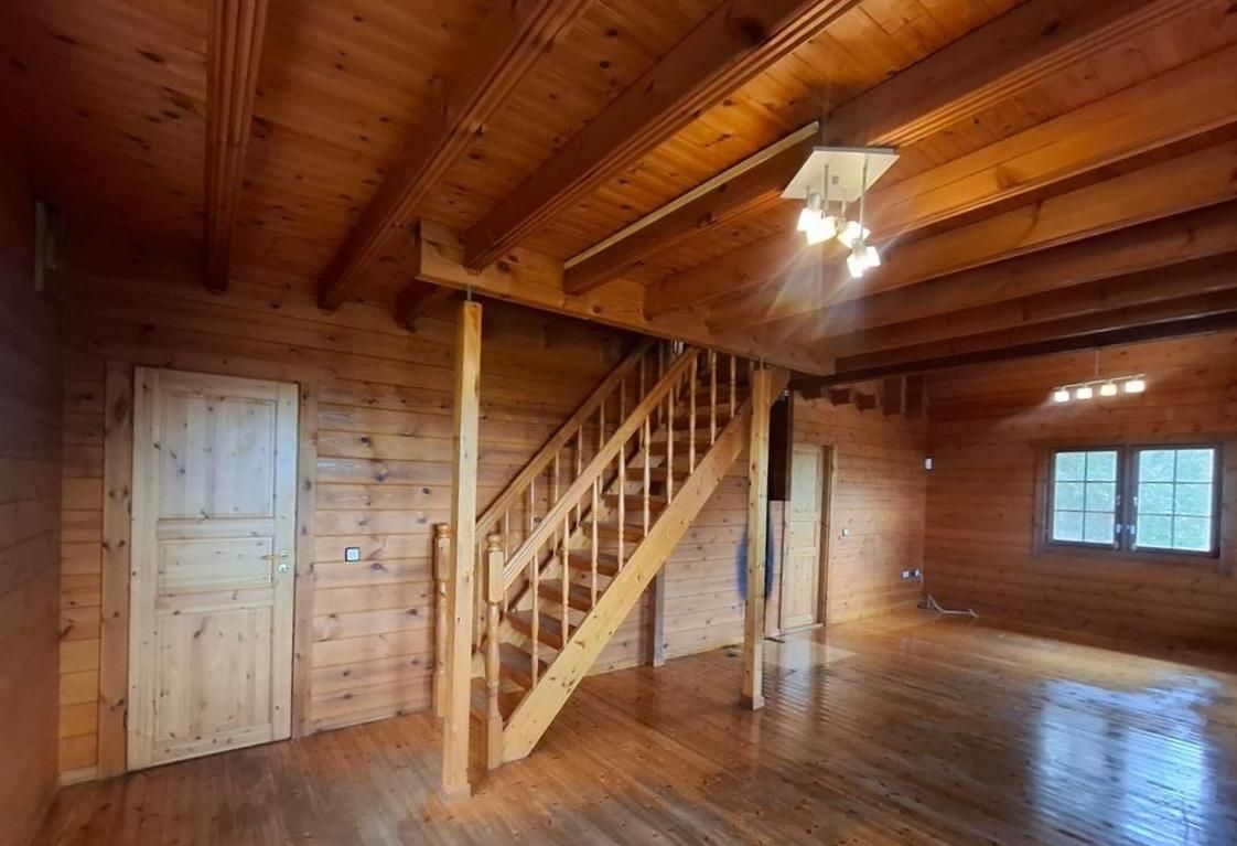 House or chalet for sale in Palafolls  with Private garden and Parquet flooring