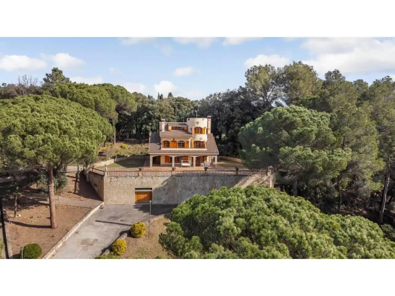 Vista exterior de Finca rústica en venda en Sant Feliu de Buixalleu amb Calefacció, Jardí privat i Terrassa