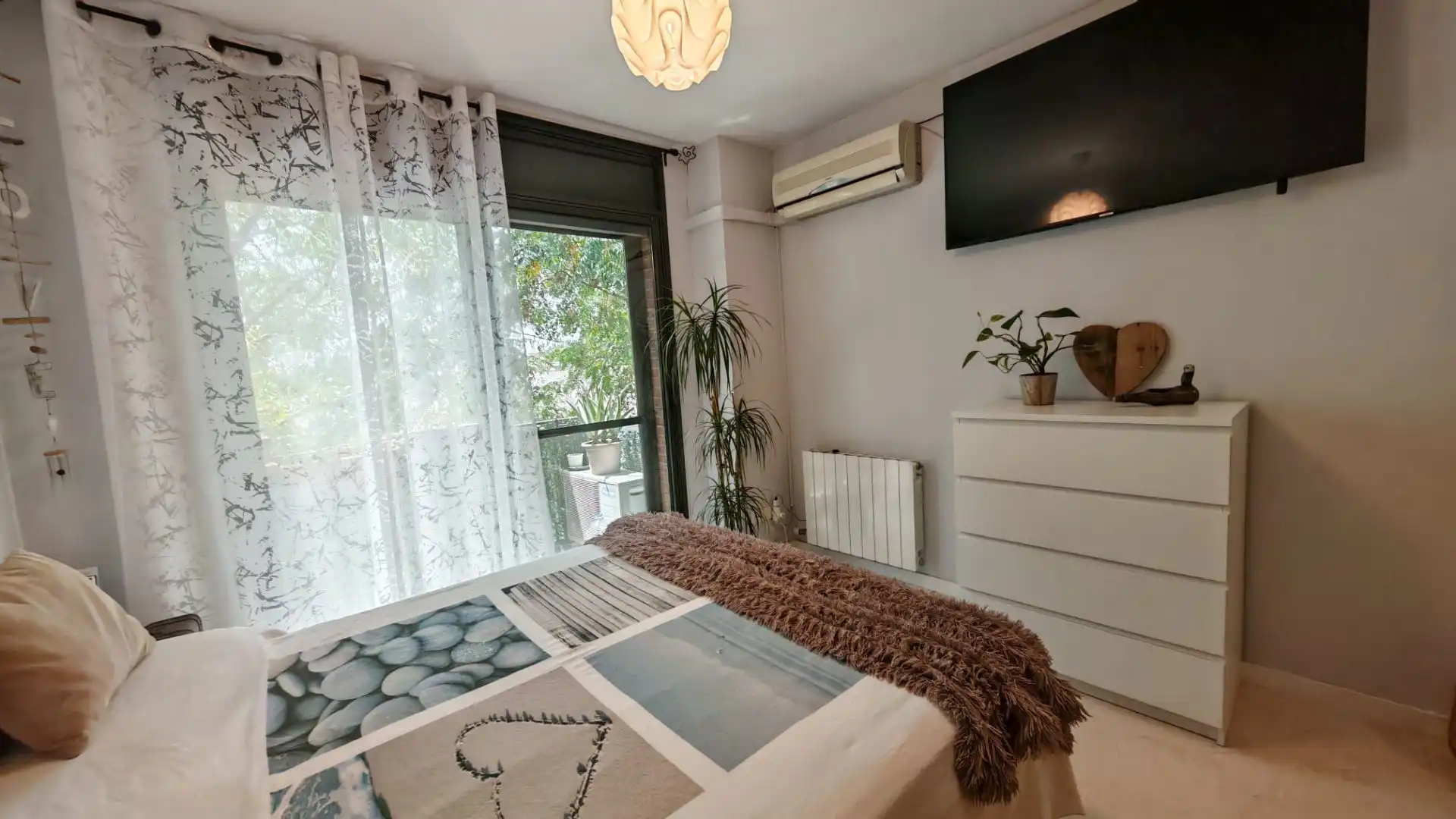 Habitación de Piso en venta en Canovelles con Aire acondicionado, Calefacción y Trastero