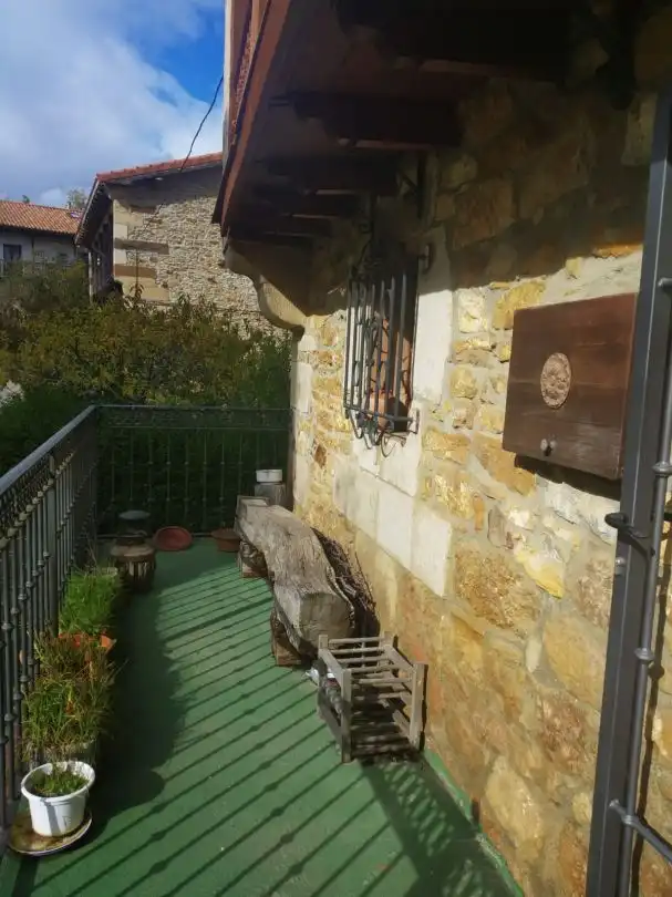 Terrace of Houses for sale in Valle de Manzanedo  with Furnished