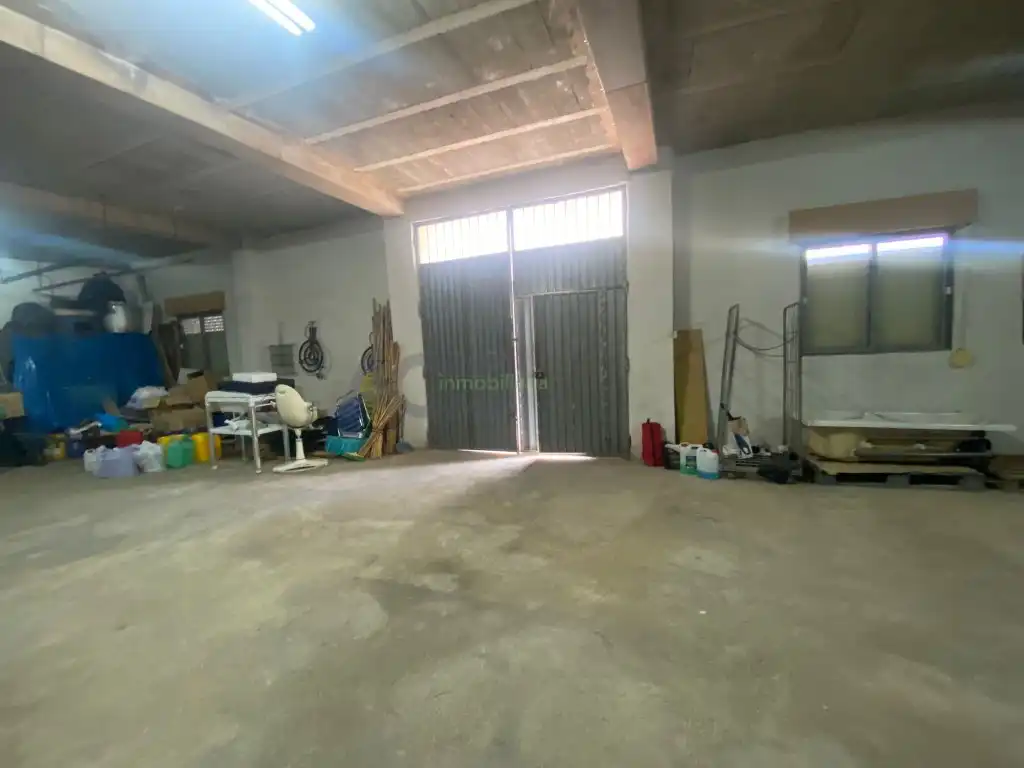 Nave industrial in vendita a Carrer del Sa!vador, imagen 2