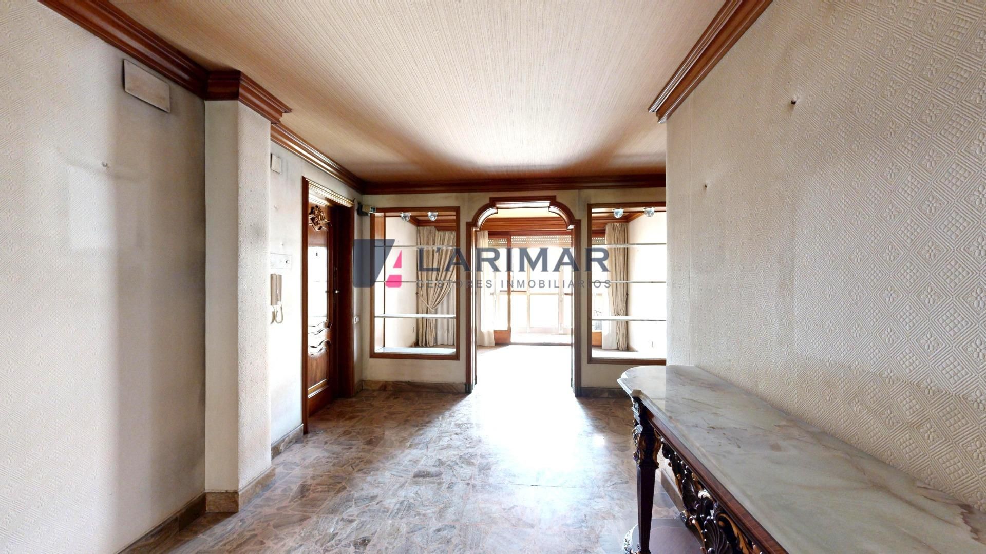 Flat for sale in Elche / Elx  with Terrace and Balcony