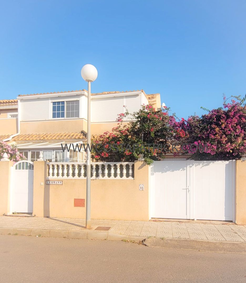 Exterior view of Single-family semi-detached for sale in Cartagena  with Air Conditioner, Heating and Private garden