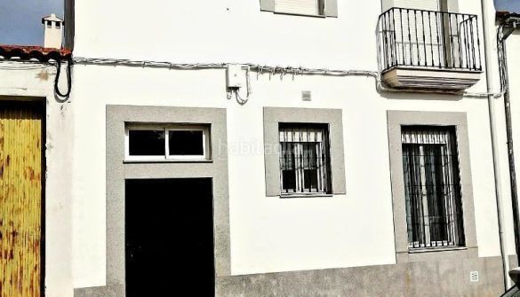 Vista exterior de Pis en venda en Cardeña amb Aire condicionat i Calefacció