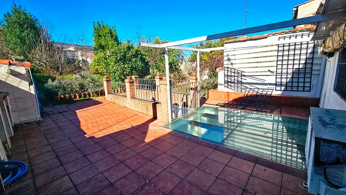 Terrasse von Haus oder Chalet zum Verkauf in Cortegana mit Privatgarten und Abstellraum