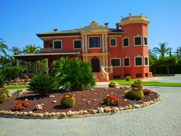 Exterior view of House or chalet for sale in Elche / Elx  with Swimming Pool
