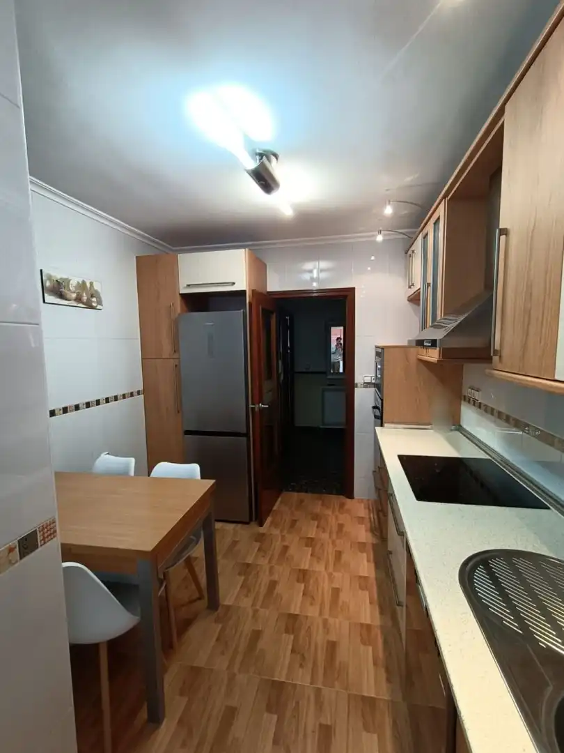 Küche von Wohnung zur Miete in Jaén mit Klimaanlage, Terrasse und Möbliert