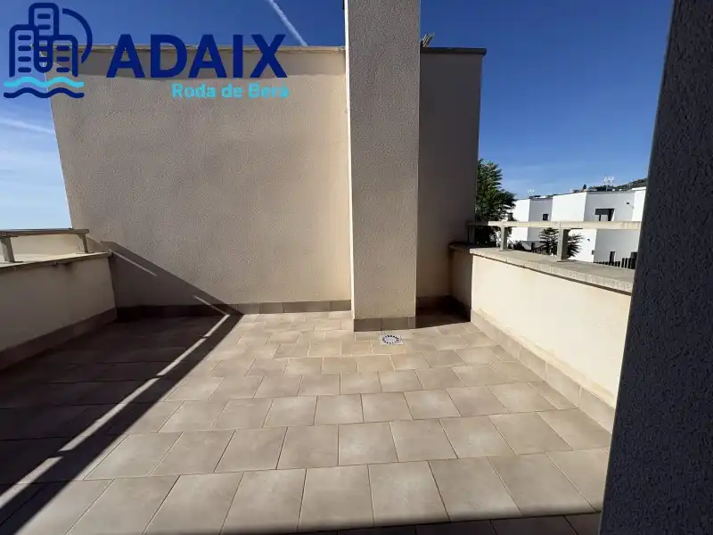 Casa adosada en venda a Roda de Berà, Tarragona