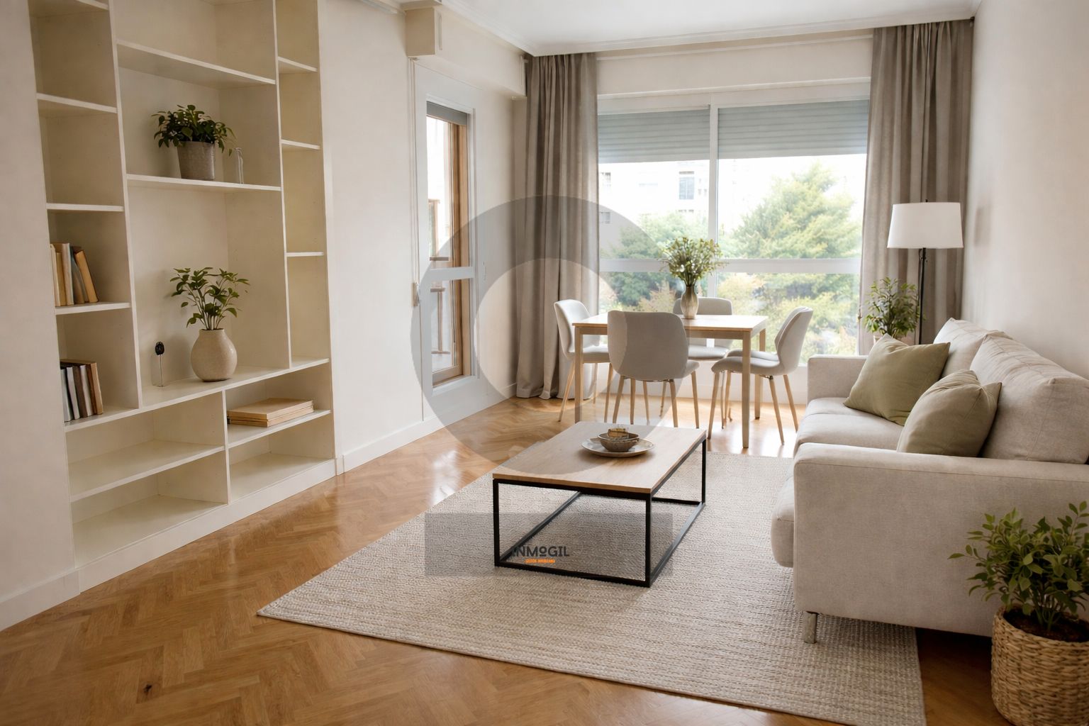 Living room of Flat for sale in  Madrid Capital  with Air Conditioner, Heating and Private garden
