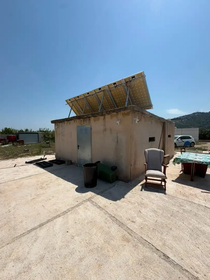 Vista exterior de Finca rústica en venda en Oliva amb Terrassa i Traster