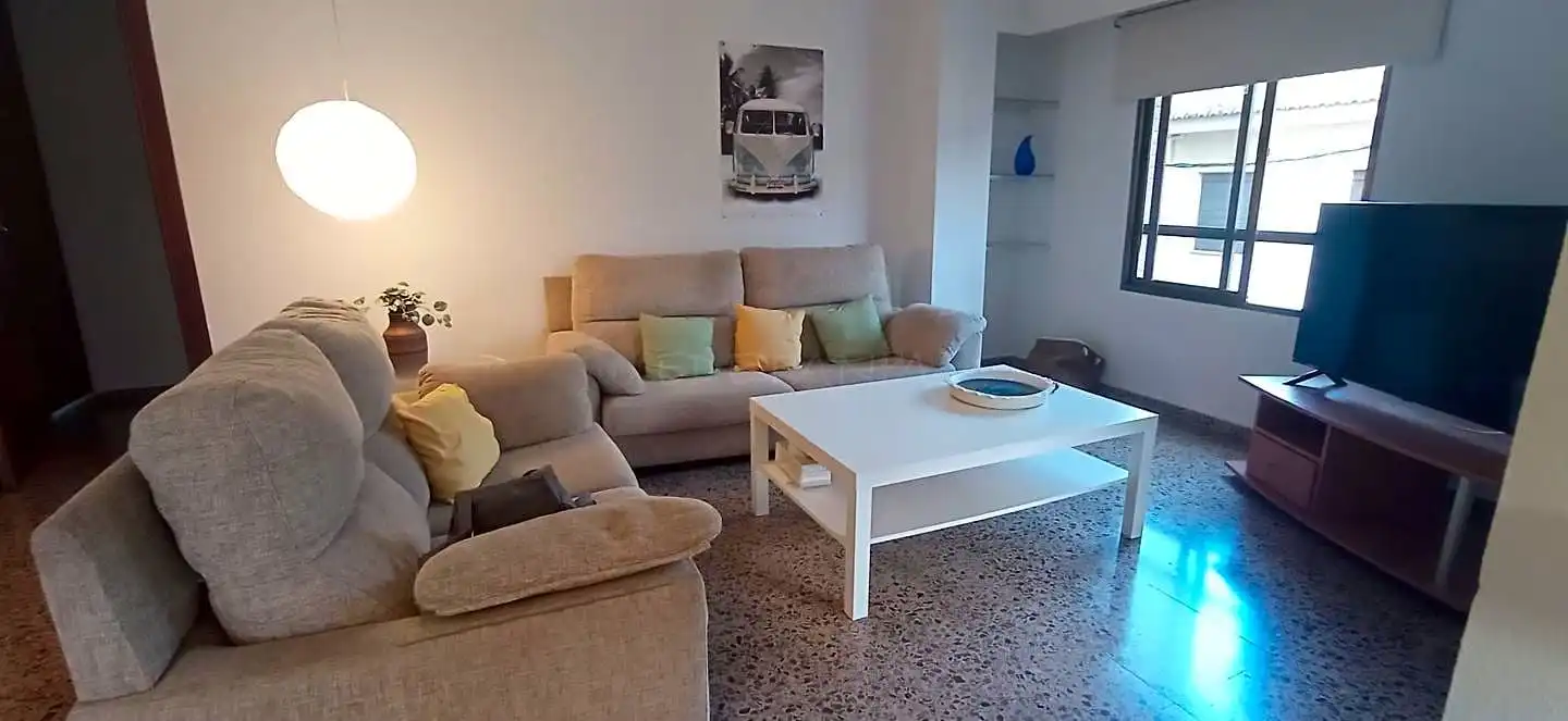Sala de estar de Apartamento de alquiler en Moncada con Aire acondicionado, Terraza y Amueblado