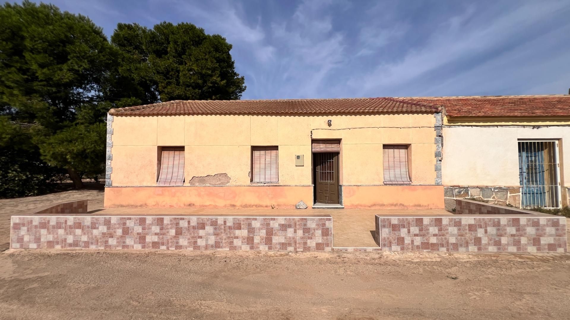 Vista exterior de Finca rústica en venda en Torre-Pacheco amb Jardí privat