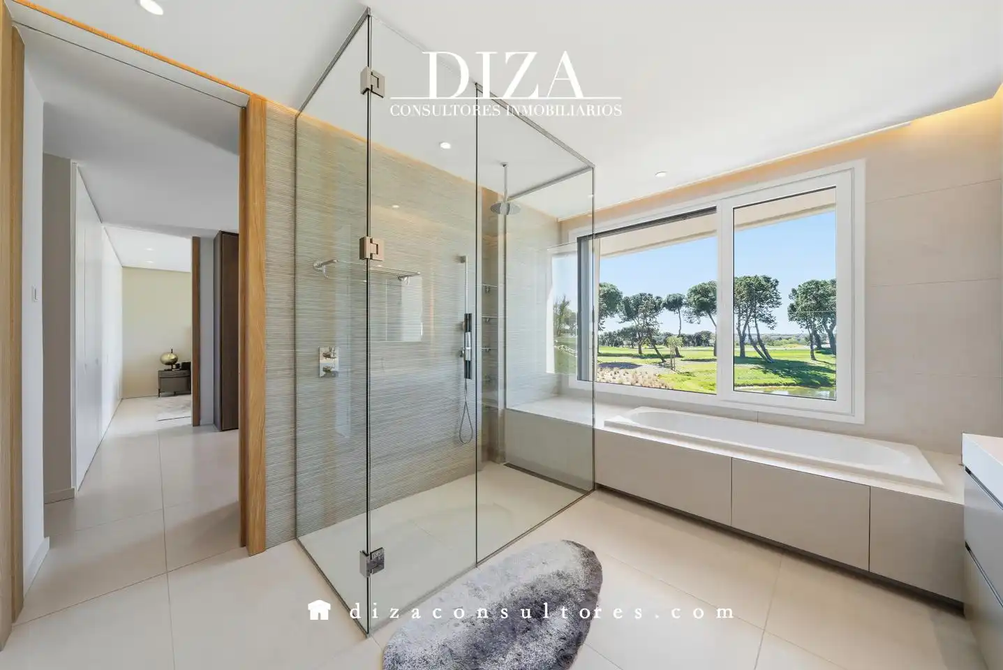 Bathroom of Duplexes for sale in Pozuelo de Alarcón  with Air Conditioner, Heating and Private garden