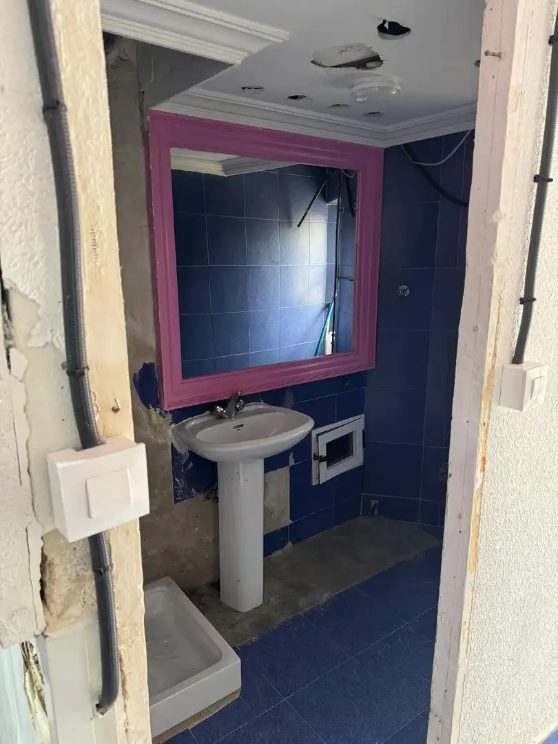 Badezimmer von Gebäude zum Verkauf in Guijuelo