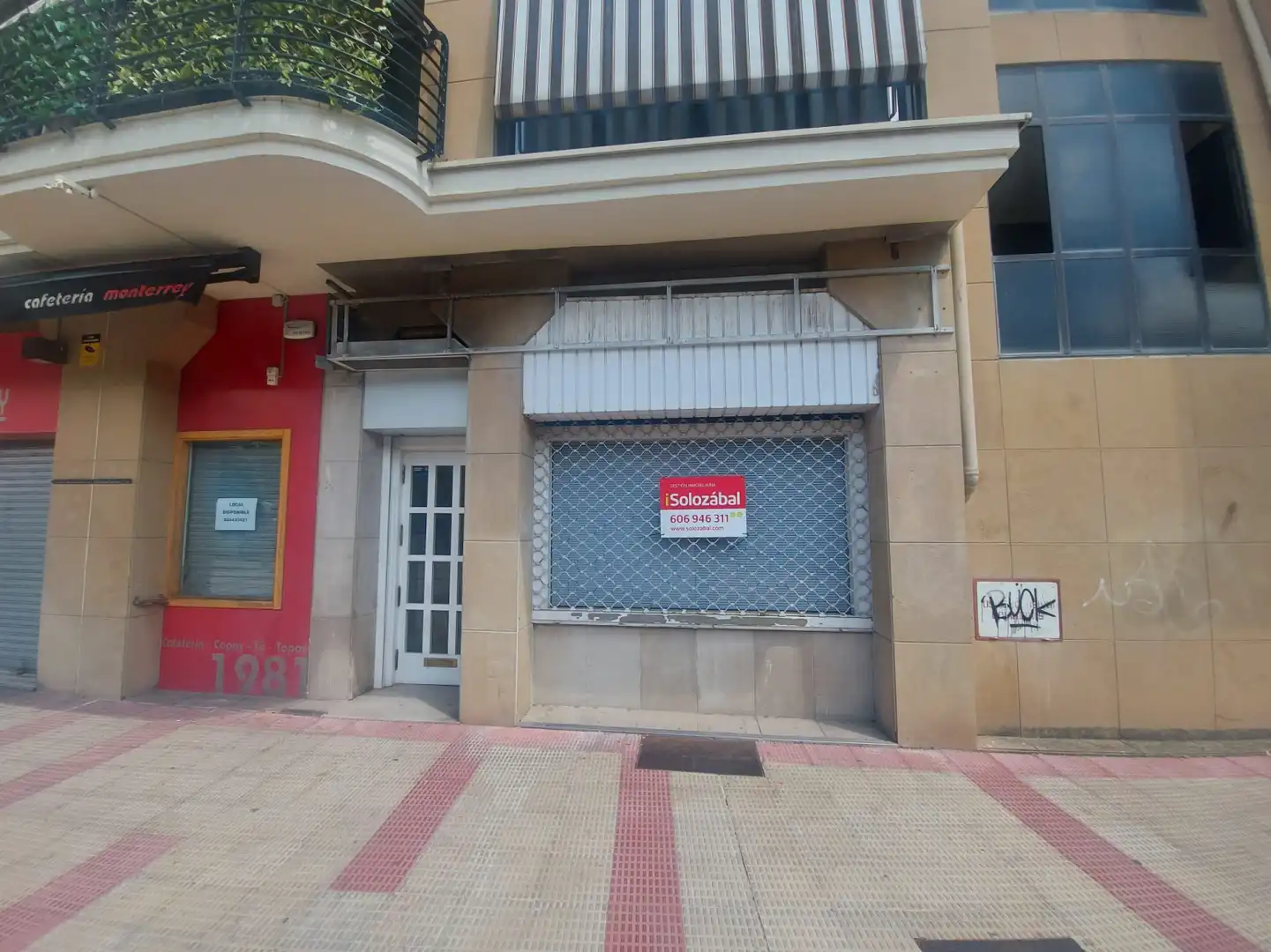 Geschaftsraum zur Miete in  Logroño